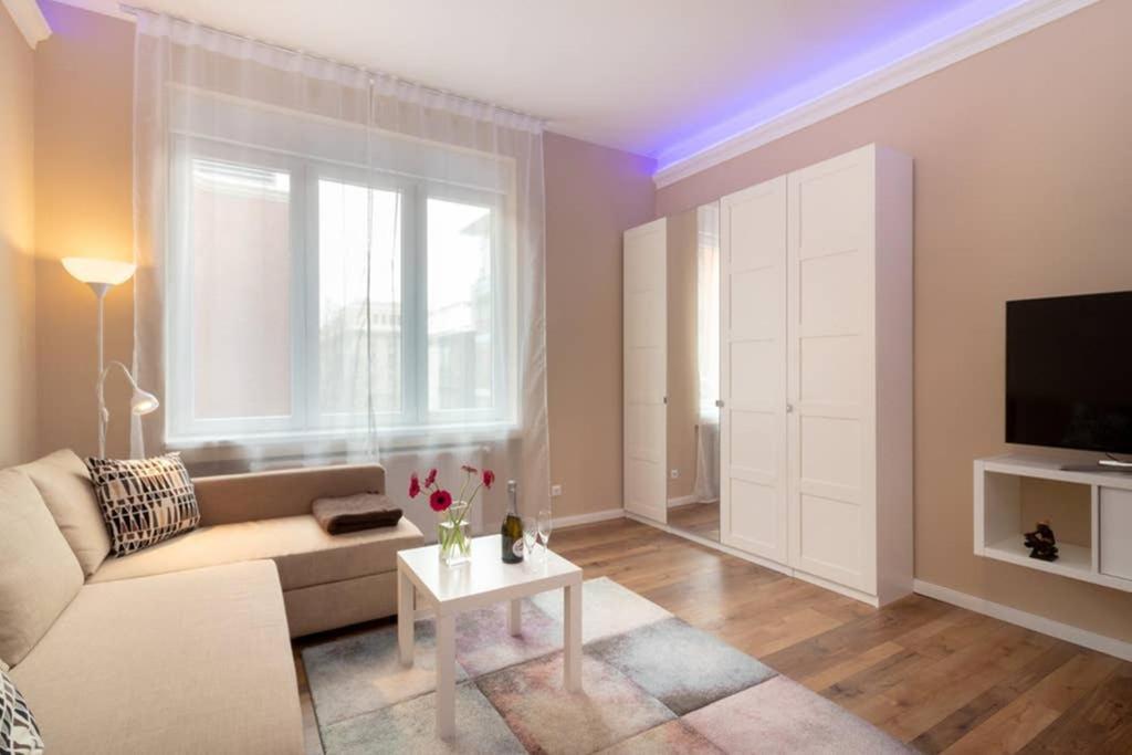 Nice And Cozy Apartment Next To The Parliament Βουδαπέστη Εξωτερικό φωτογραφία