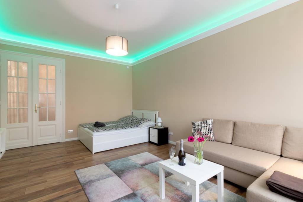 Nice And Cozy Apartment Next To The Parliament Βουδαπέστη Εξωτερικό φωτογραφία